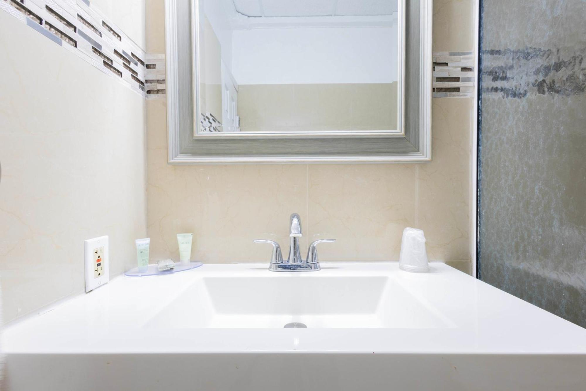 Warm Mineral Springs Motel North Port Εξωτερικό φωτογραφία