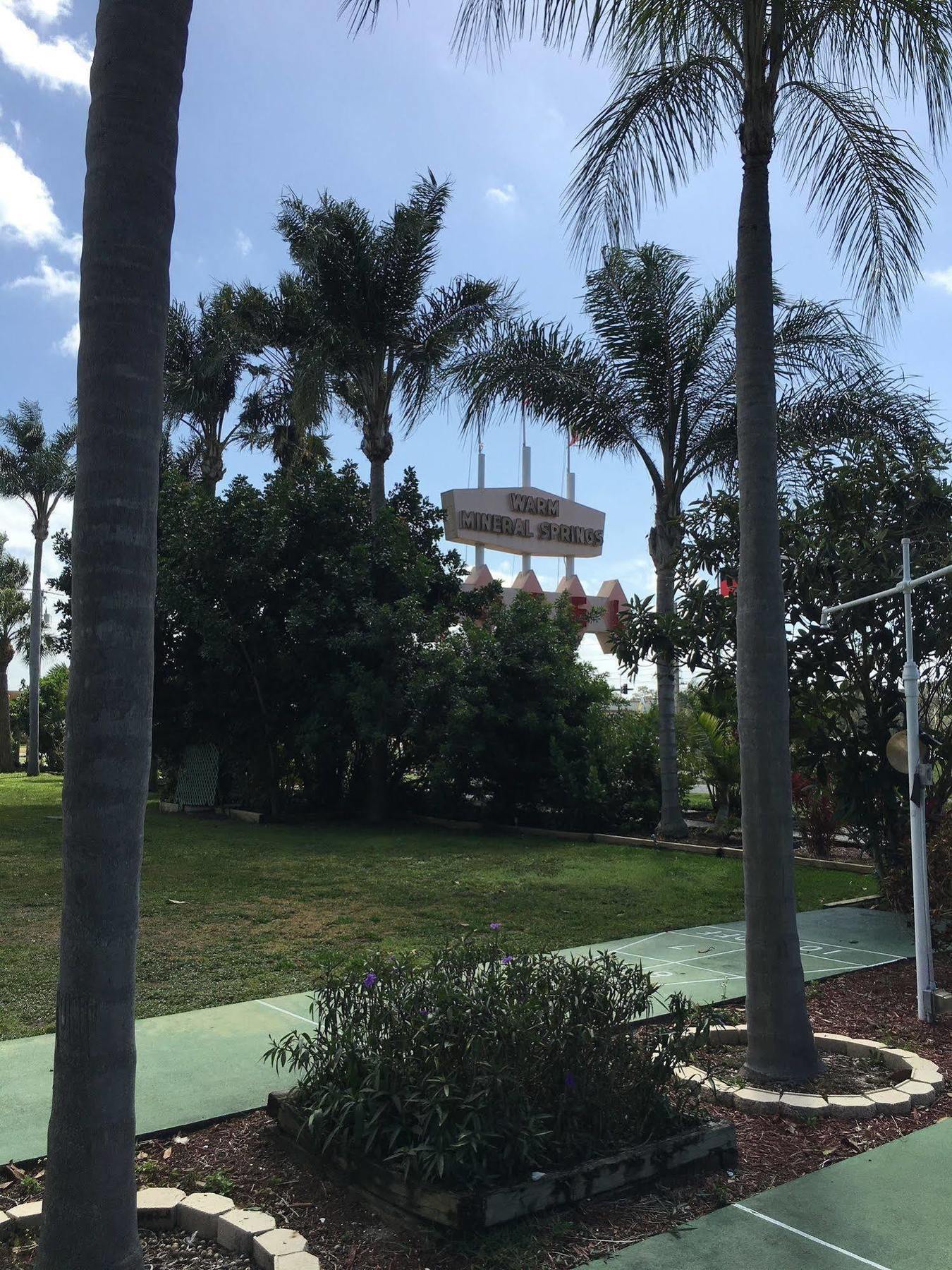 Warm Mineral Springs Motel North Port Εξωτερικό φωτογραφία